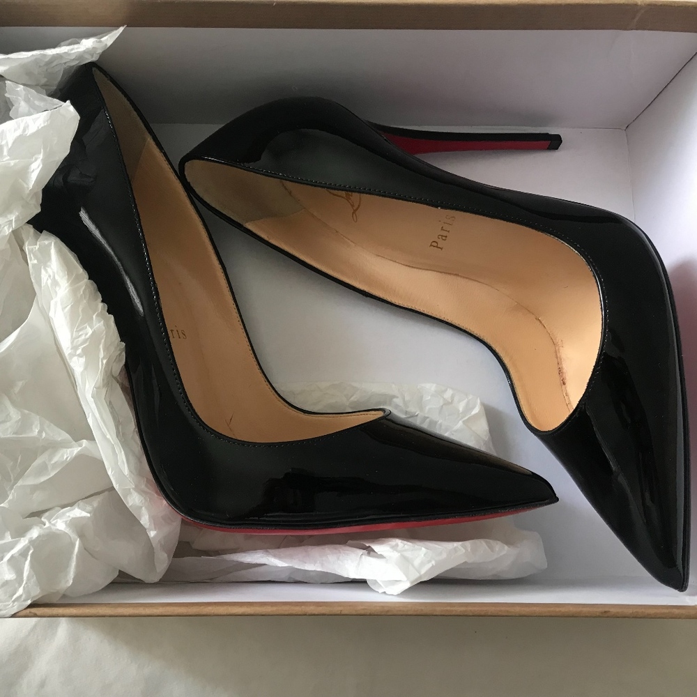 Christian Louboutin pumps (38 IT / 8 US)